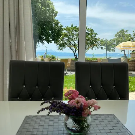 Strand-cafe Mit Gaestehaus Charlotte Guest house