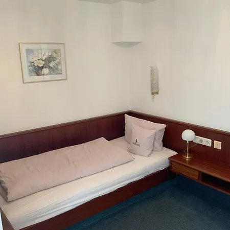 Strand-cafe Mit Gaestehaus Charlotte 3* Langenargen