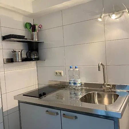 Strand-café Mit Charlotte Gasthof