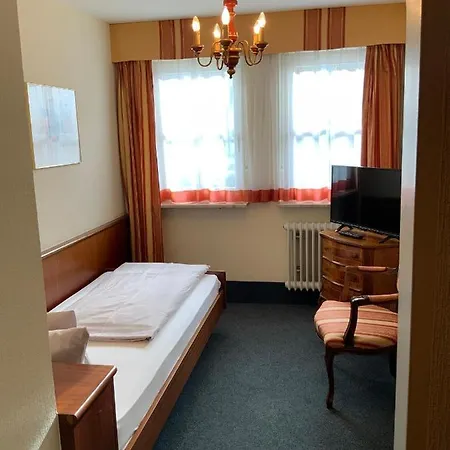 Strand-cafe Mit Gaestehaus Charlotte 3* Langenargen